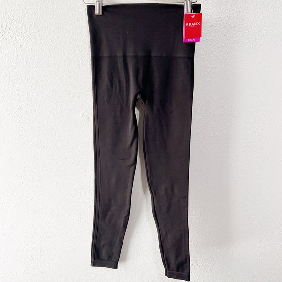 SPANX Pants - NWT Spanx black look at me now leggings size med